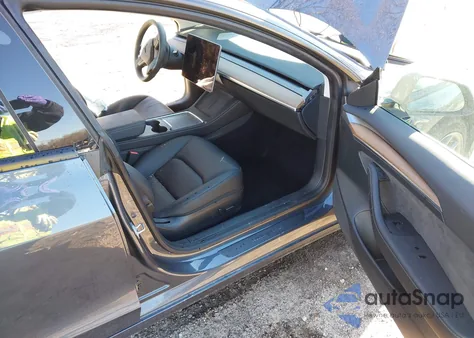 2023 Tesla Model 3 Rear-Wheel Drive z USA, uszkodzony, nr VIN 5YJ3E1EA1PF705021